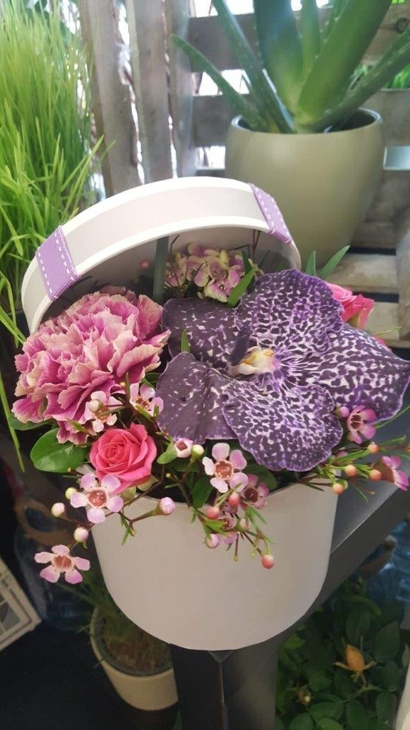 Baby Girl Hatbox